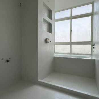Lastic Wall and Floor