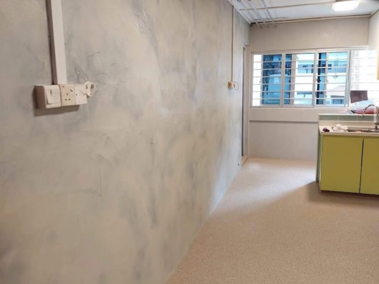 Epoxy limewash wall